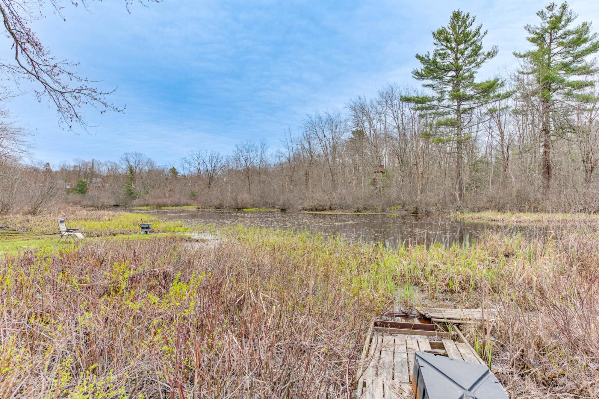 Вилла Beautiful Mousam River Retreat Hot Tub And Kayaks! Кеннебанк Экстерьер фото